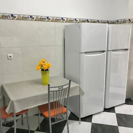 Sublime Yellow Bedroom Проживание в семье Лиссабон